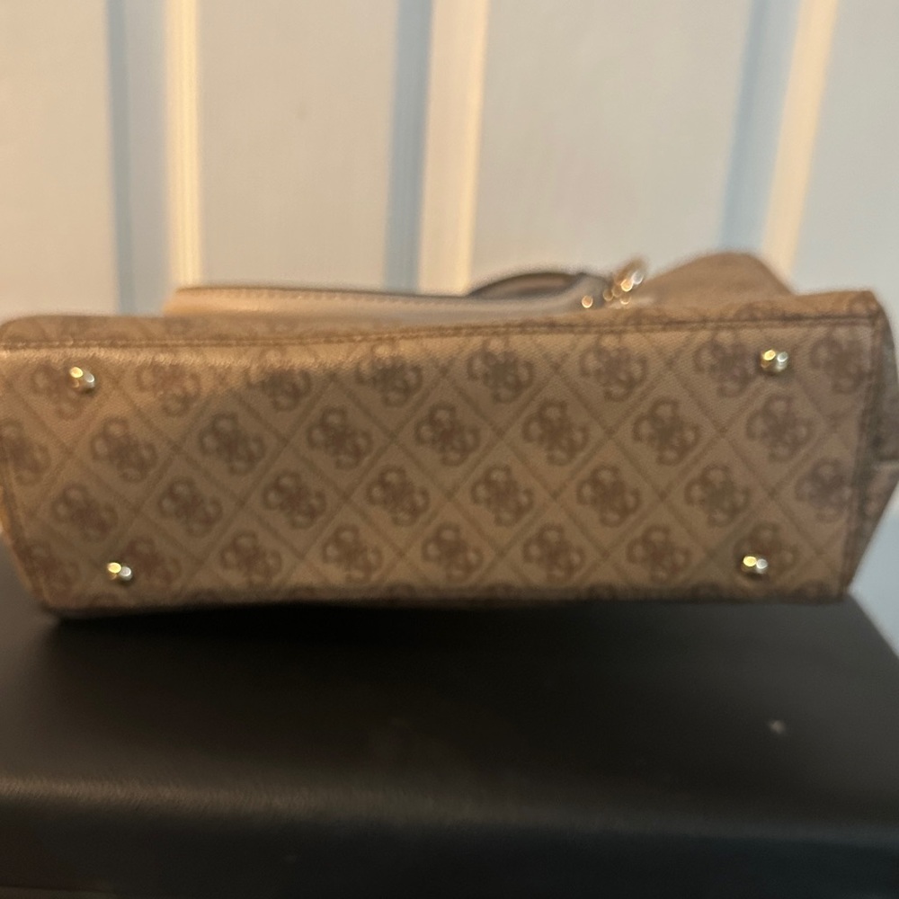 GUESS Tan Monogram Satchel - Picture 4 of 4